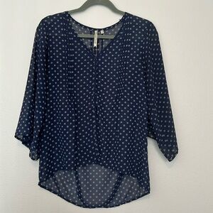 Chiffon sheer‎ blouse